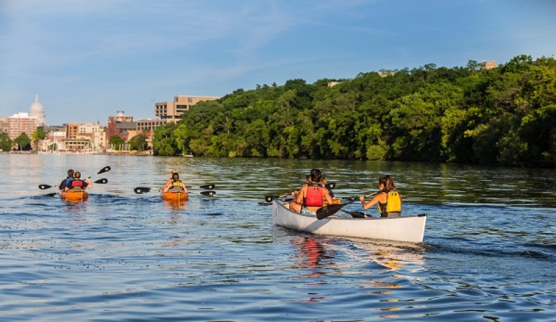 Paddling rentals, yoga and group outdoors experiences to begin at Outdoor UW after summer 2020 hiatus due to COVID-19