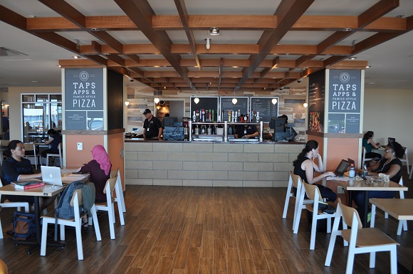 Lakeview Lounge counter