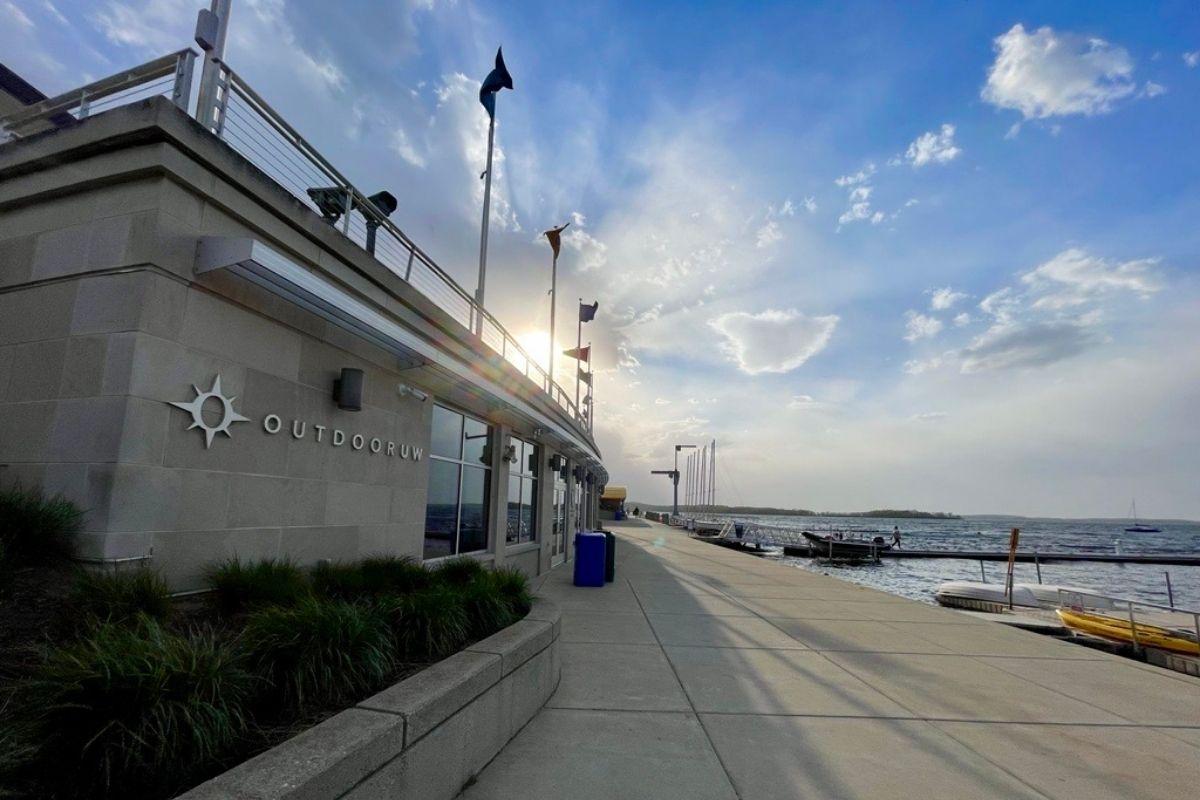 Entrance to Outdoor UW from the Terrace
