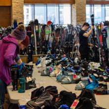 HooferSkiandSnowboardResale2 PhotobySavannaLee HooferSkiandSnowboardResale2 PhotobySavannaLee