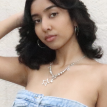 Nazeeha Headshot 354x354